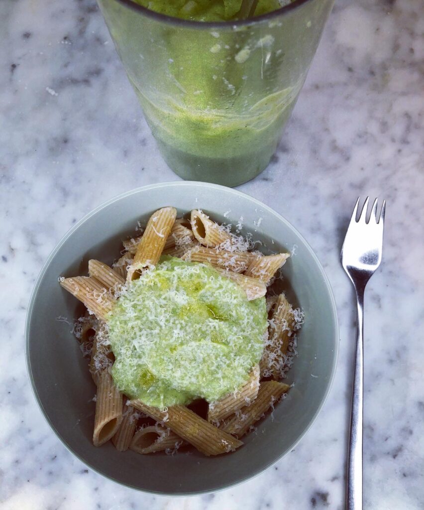 Pasta med broccolicreme